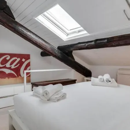 Lombardini 18 Navigli Apartman *